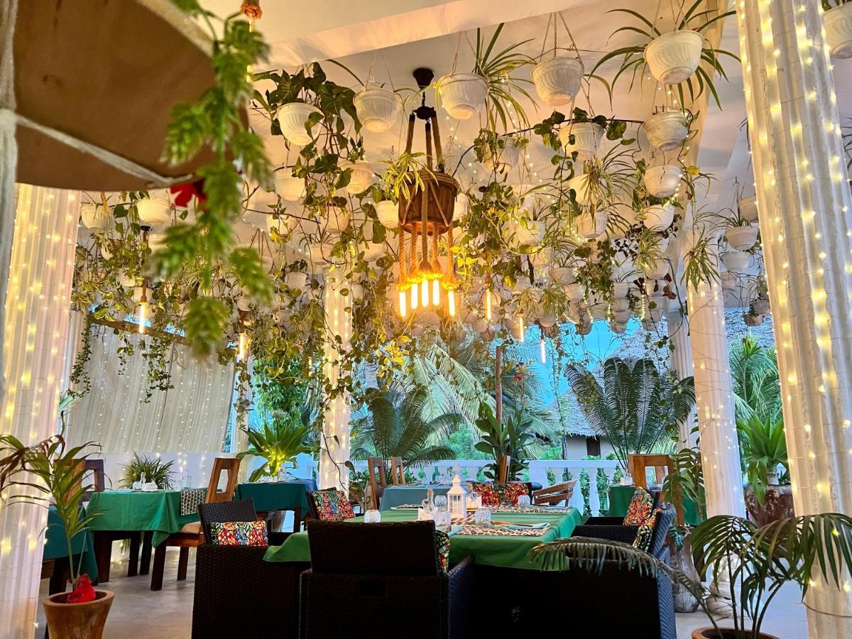Gadea Boutique Hotel& Gadea Garden Italian Restaurant (Adults Only) Jambiani  Exterior photo